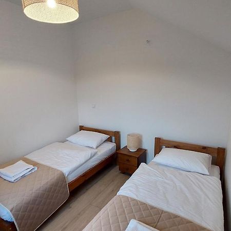 Apartamenty Starowiejska 39, Ryczow - 10Km Od Zator Energylandia Экстерьер фото