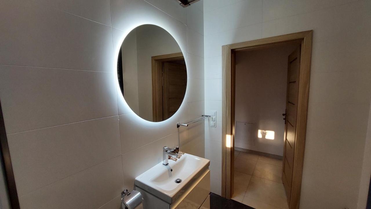 Apartamenty Starowiejska 39, Ryczow - 10Km Od Zator Energylandia Экстерьер фото