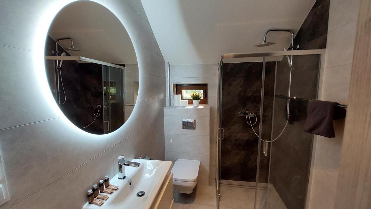 Apartamenty Starowiejska 39, Ryczow - 10Km Od Zator Energylandia Экстерьер фото