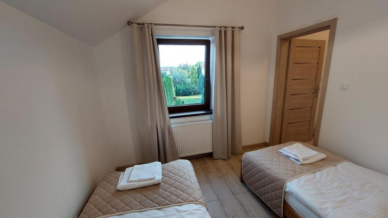 Apartamenty Starowiejska 39, Ryczow - 10Km Od Zator Energylandia Экстерьер фото